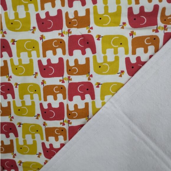 NEW Receiving BABY BLANKET Handmade Cotton 28x36 Colorful Elephants Bows Fabric - Picture 3 of 6